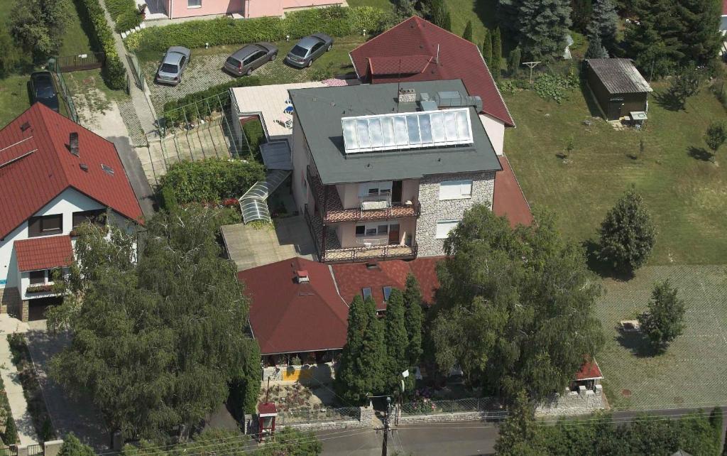 Feszek Apartmanhaz ボニャルツバシュ エクステリア 写真